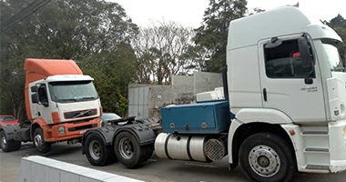 Reboque de caminhão no Centro de São Paulo